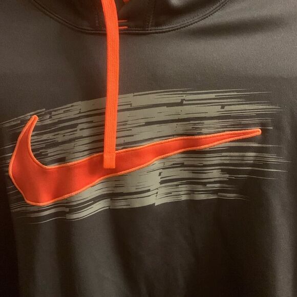Nike Therma Dri Fit Men’s Swoosh Pullover Training Black Gray Hoodie Size M - Picture 3 of 4